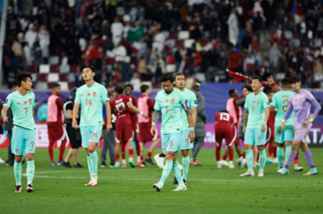 记忆中的胜利：亚洲杯教训下日本队的挣扎